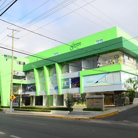 Green Palace Hotel Moca Exterior photo